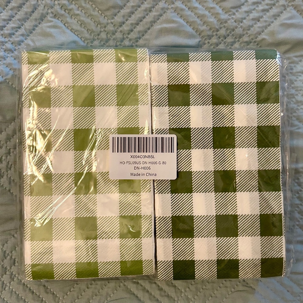 Green Gingham Ombré Napkins, 80 Count, NEW